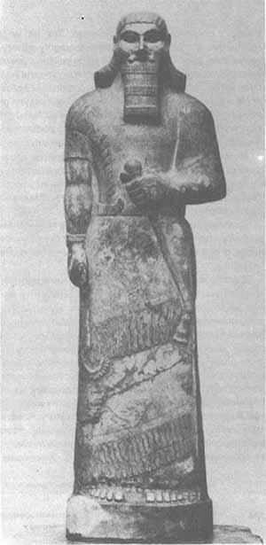 Posąg króla Aszurnasirapli II - I połowa IX wieku p.n.e.